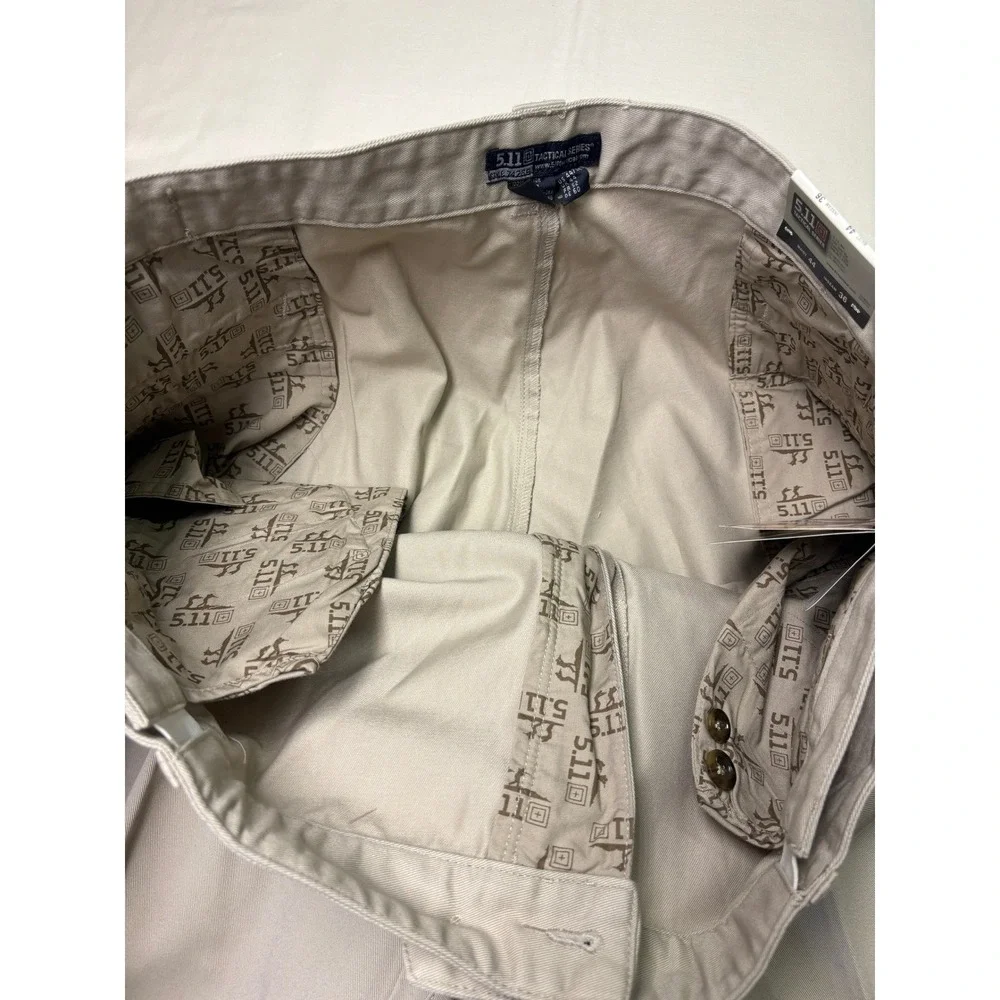 NWT 5.11 511 Tactical Series Men's 44x33 Khaki Covert Zip‎ Pocket Pants 74269
